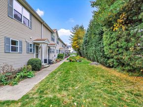 5 Rockland Road APT A8, Norwalk CT 06854