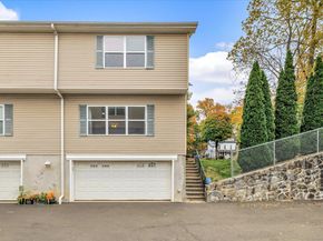 5 Rockland Road APT A8, Norwalk CT 06854