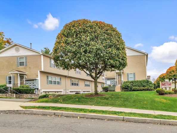 5 Rockland Road APT A8, Norwalk CT 06854