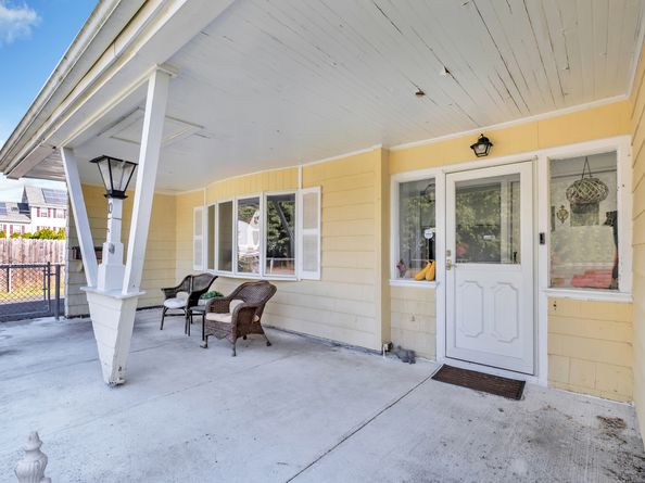 10 Argonne Drive, Stratford CT 06614