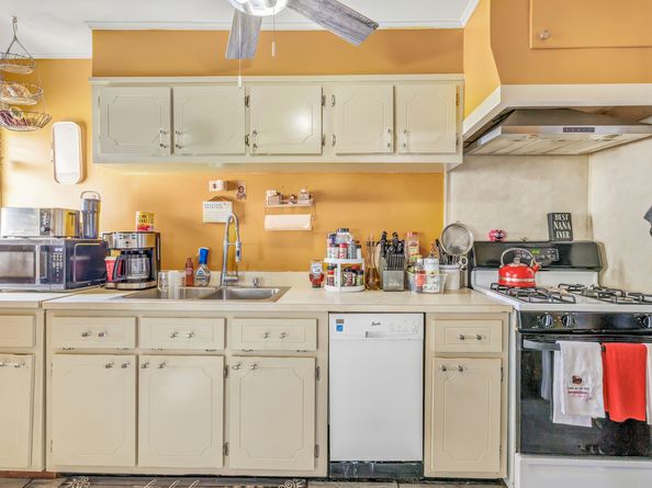 10 Argonne Drive, Stratford CT 06614