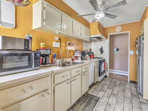 10 Argonne Drive, Stratford CT 06614