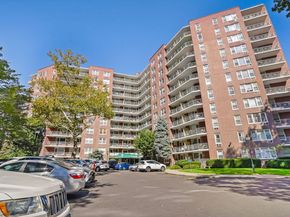 91 Strawberry Hill Avenue APT 432, Stamford CT 06902