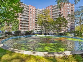 91 Strawberry Hill Avenue APT 432, Stamford CT 06902