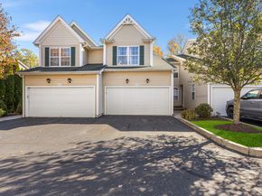 302 Lexington Boulevard 302, Bethel CT 06801