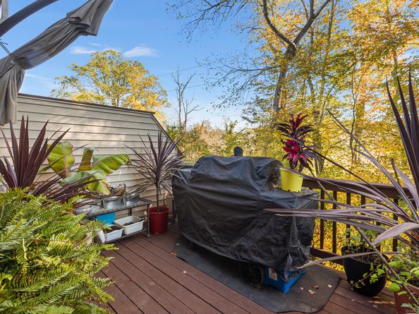 302 Lexington Boulevard 302, Bethel CT 06801