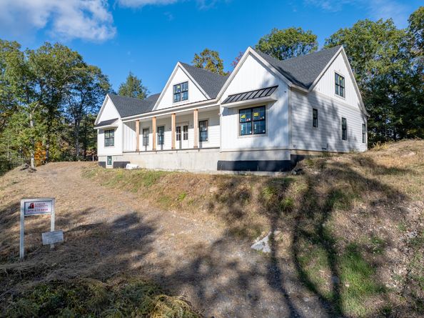 255 Great Plain Road, Danbury CT 06811