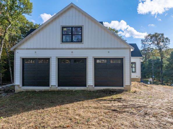 255 Great Plain Road, Danbury CT 06811