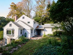 136 Lyons Plain Road, Weston CT 06883