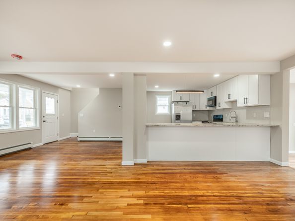 123 Klondike Street, Stratford CT 06614