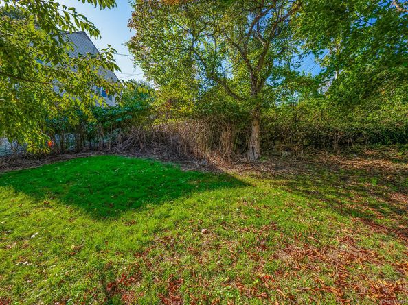 760 Howe Avenue, Shelton CT 06484