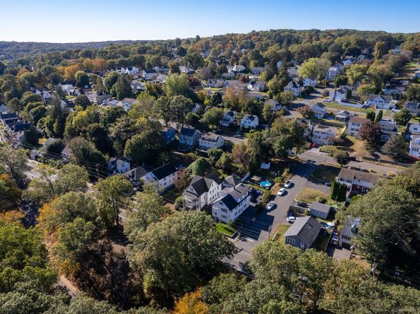 760 Howe Avenue, Shelton CT 06484