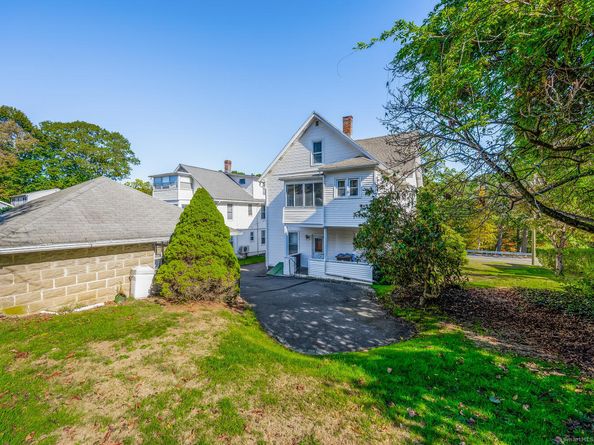 760 Howe Avenue, Shelton CT 06484