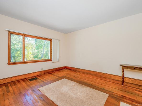 760 Howe Avenue, Shelton CT 06484