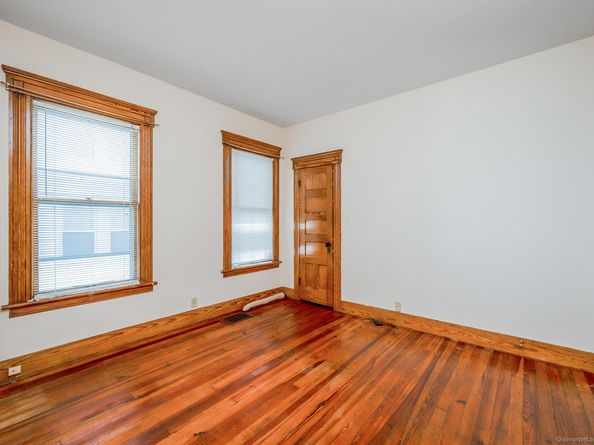 760 Howe Avenue, Shelton CT 06484