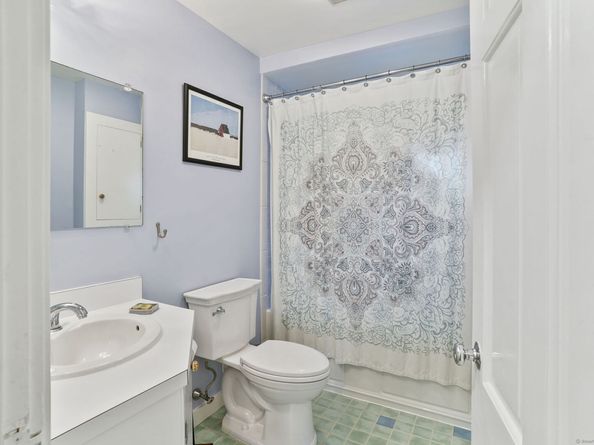 477 Newtown Turnpike, Redding CT 06896