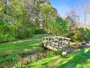 477 Newtown Turnpike, Redding CT 06896