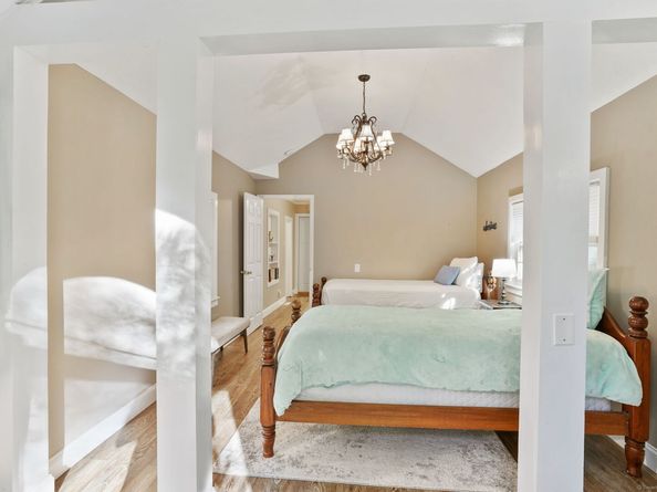 477 Newtown Turnpike, Redding CT 06896