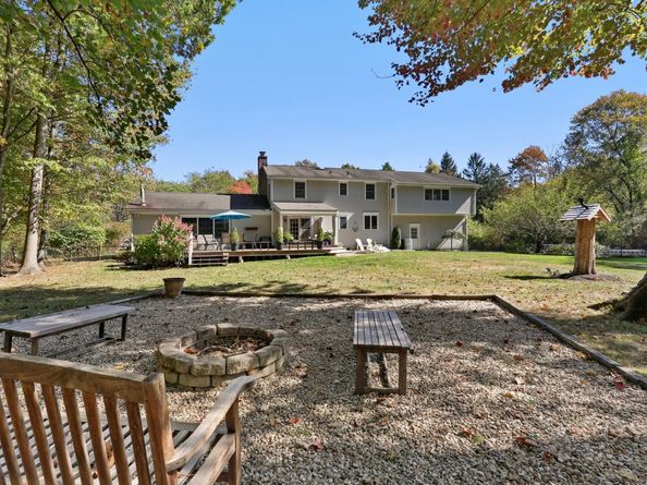 10 Buckboard Ridge, Bethel CT 06801