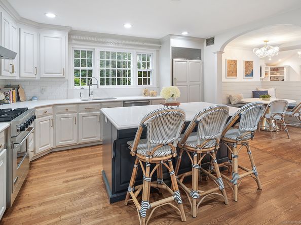 775 Sasco Hill Road, Fairfield CT 06824