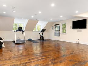 161 N Stamford Road, Stamford CT 06903