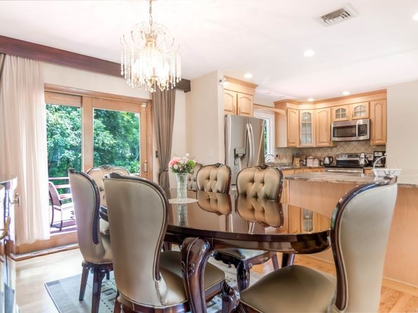15 Winthrop Drive, Shelton CT 06484