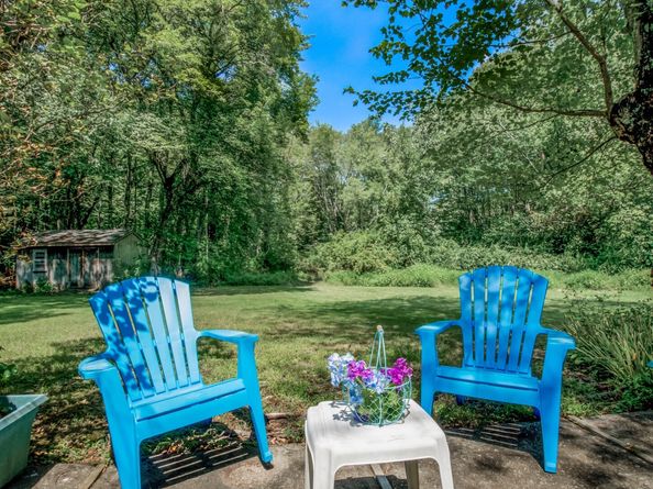 15 Winthrop Drive, Shelton CT 06484