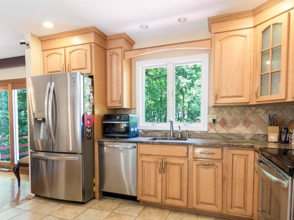 15 Winthrop Drive, Shelton CT 06484