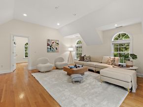 113 Skyview Lane, New Canaan CT 06840