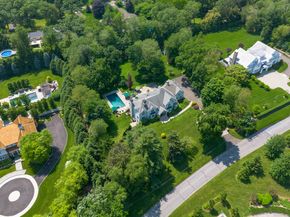 113 Skyview Lane, New Canaan CT 06840