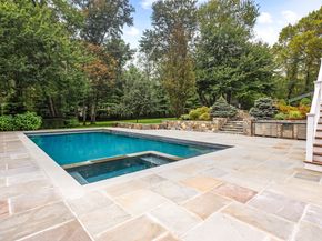 113 Skyview Lane, New Canaan CT 06840