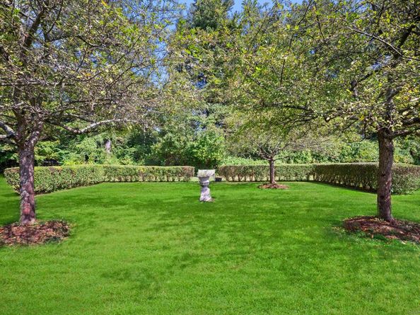 2281 Redding Road, Fairfield CT 06824