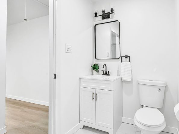 275 Dayton Road, Trumbull CT 06611