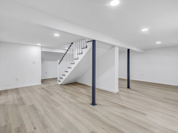 275 Dayton Road, Trumbull CT 06611