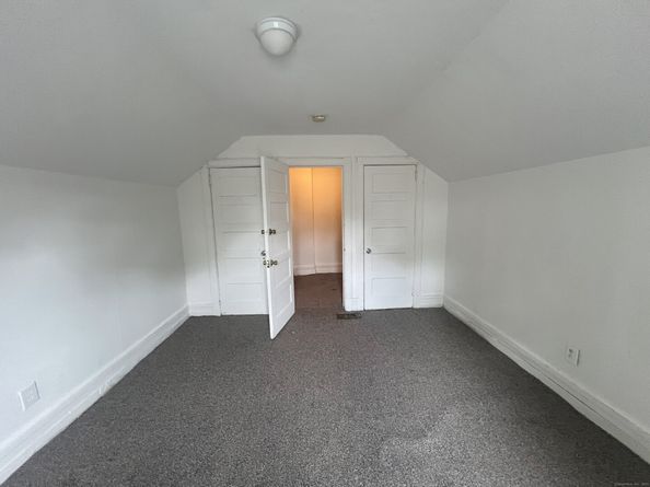 270 East Avenue, Bridgeport CT 06610