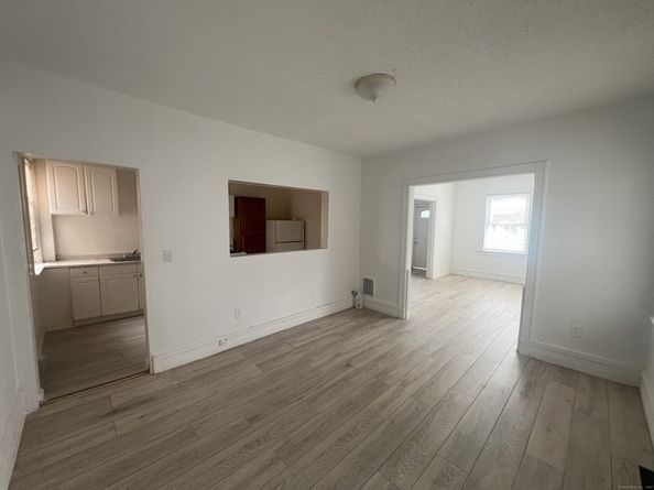 270 East Avenue, Bridgeport CT 06610