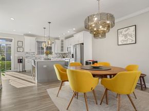22 Brentwood Circle 22, Danbury CT 06810