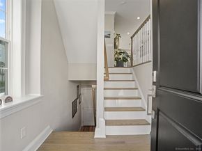 22 Brentwood Circle 22, Danbury CT 06810