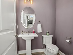 22 Brentwood Circle 22, Danbury CT 06810