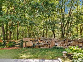 61 Country Walk 61, Shelton CT 06484
