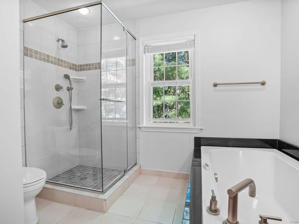 19 Rivendell Drive 19, Shelton CT 06484
