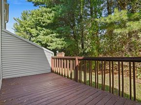 19 Rivendell Drive 19, Shelton CT 06484
