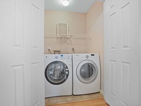 19 Rivendell Drive 19, Shelton CT 06484