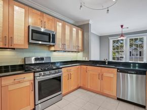 19 Rivendell Drive 19, Shelton CT 06484