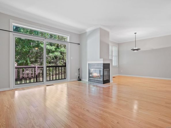 19 Rivendell Drive 19, Shelton CT 06484