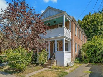 186 Grasmere Avenue