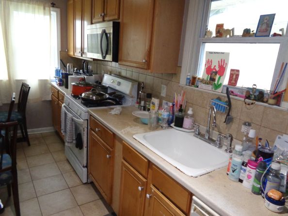 12 Hawthorne Drive, Norwalk CT 06851