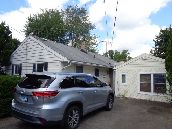 12 Hawthorne Drive, Norwalk CT 06851