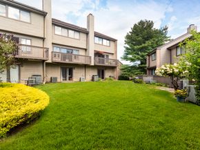 2539 Bedford Street 36D, Stamford CT 06905