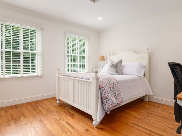 8 Leeds Lane, Darien CT 06820